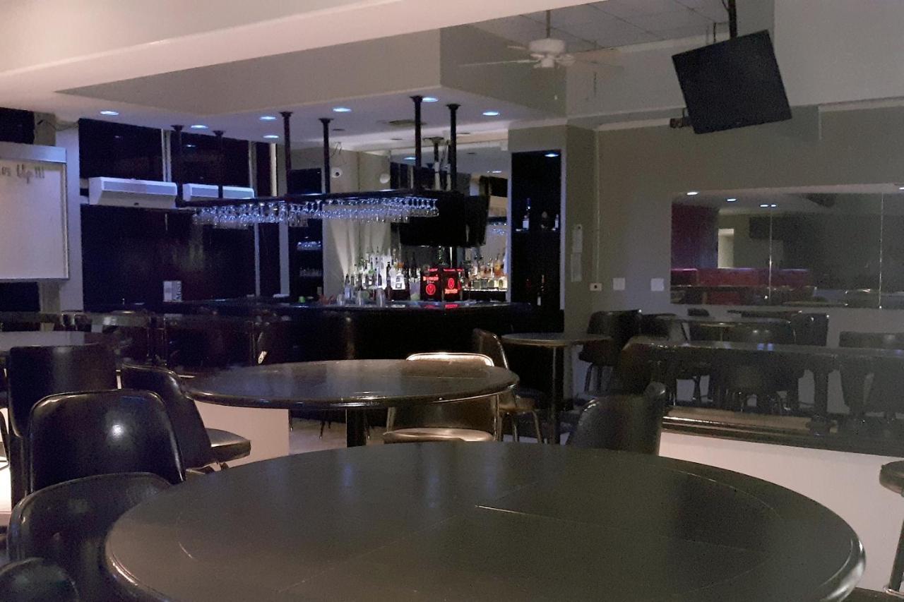 Oyo Hotel O Jackson I-55 North Екстериор снимка