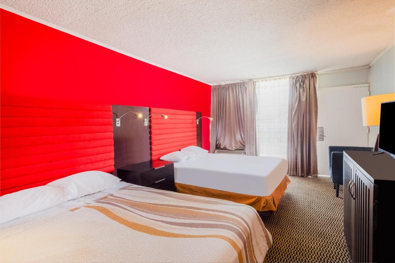 Oyo Hotel O Jackson I-55 North Екстериор снимка