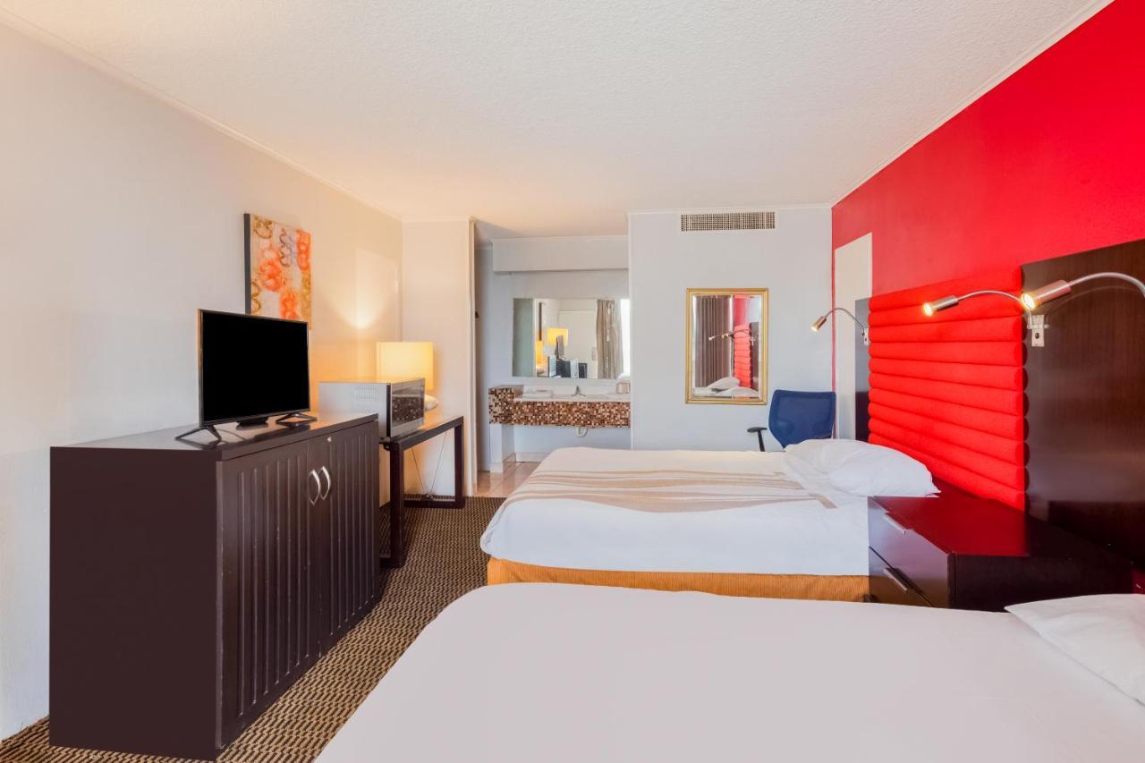 Oyo Hotel O Jackson I-55 North Екстериор снимка