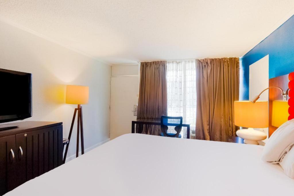 Oyo Hotel O Jackson I-55 North Екстериор снимка